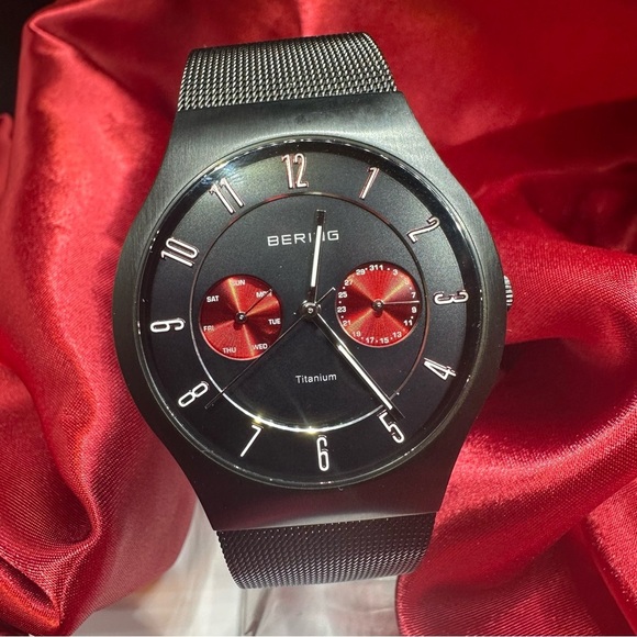 Bering Titanium Men’s Watch Black/Red Subdials 11939-229 - Picture 3 of 16